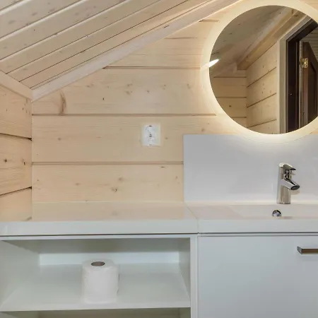 Aekaesmartti A By Interhome 펜션 Äkäslompolo